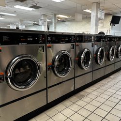 Tom's Coin Laundry