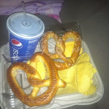 Van-Del Drive-In - Nachos and pretzels - Drive-In Theater Near Me - Middle Point, Ohio