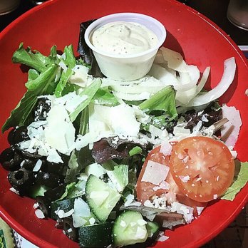 Mellow Mushroom Mount Pleasant - House salad with signature Esperanza dressing - fantastic! - Pizza Near Me - Mount Pleasant, South Carolina
