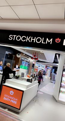 Stockholm Arlanda Airport by null