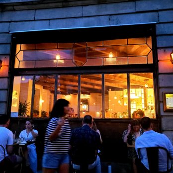 Hole In The Wall - Outdoor dining space - (7/15/2021) - Australian Near Me - Brooklyn, New York