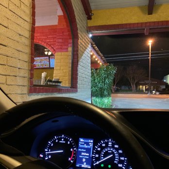 Mason's Chicken 'n Seafood - he dashboard of a car - Seafood Near Me - Desoto, Texas Mason's Chicken 'n Seafood - he dashboard of a car - Seafood Near Me - Desoto, Texas