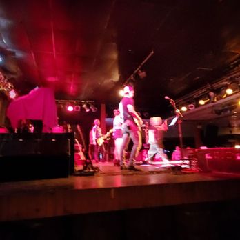 Beer Barrel Saloon - Mustang Sally - very talented and multi-genre cover band. - Beer Bar Near Me - Put In Bay, Ohio
