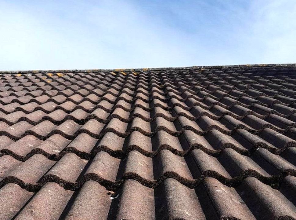 Slide of Tobin Hill Roofing