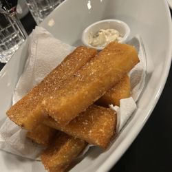 Vine Wine Shop & Lounge - Polenta fries