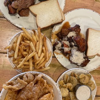 Saw's Soul Kitchen - Pulled Pork Plate, Smoked Chicken Thighs - Barbeque Near Me - Birmingham, Alabama