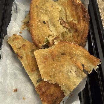 Mama Lu's Dumpling House - Scallion pancake, hard like stones. - Shanghainese Near Me - Arcadia, California Mama Lu's Dumpling House - Scallion pancake, hard like stones. - Shanghainese Near Me - Arcadia, California