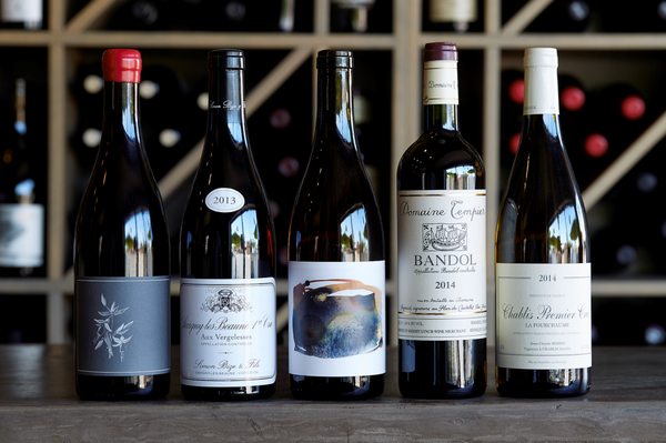 Village Vino by null
