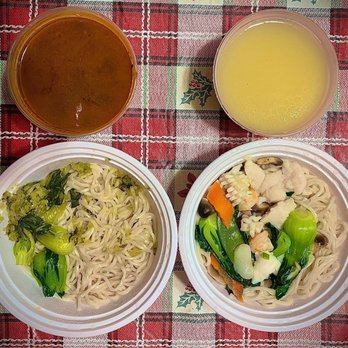 Little Dumpling Bayside - Spicy Beef Noodle Soup and Seafood Noodle Soup - Taiwanese Near Me - Oakland Gardens, New York Little Dumpling Bayside - Spicy Beef Noodle Soup and Seafood Noodle Soup - Taiwanese Near Me - Oakland Gardens, New York