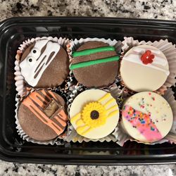 Hokey Pokies Ice Cream Sandwiches - DELICIOUS