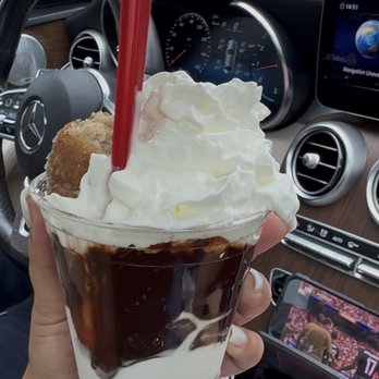 Frekey’s Dairy Freeze - Concord - Apple cider doughnut special sundae - Ice Cream & Frozen Yogurt Near Me - Concord, New Hampshire Frekey’s Dairy Freeze - Concord - Apple cider doughnut special sundae - Ice Cream & Frozen Yogurt Near Me - Concord, New Hampshire