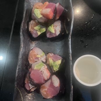 Bonsai Thai & Sushi - Savvy Girl Roll - Sushi Bars Near Me - Miami, Florida Bonsai Thai & Sushi - Savvy Girl Roll - Sushi Bars Near Me - Miami, Florida