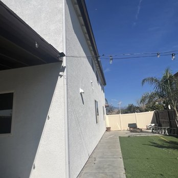 Sure Flow Seamless Rain Gutters - Side gutter - Gutter Services Near Me - Hemet, California Sure Flow Seamless Rain Gutters - Side gutter - Gutter Services Near Me - Hemet, California
