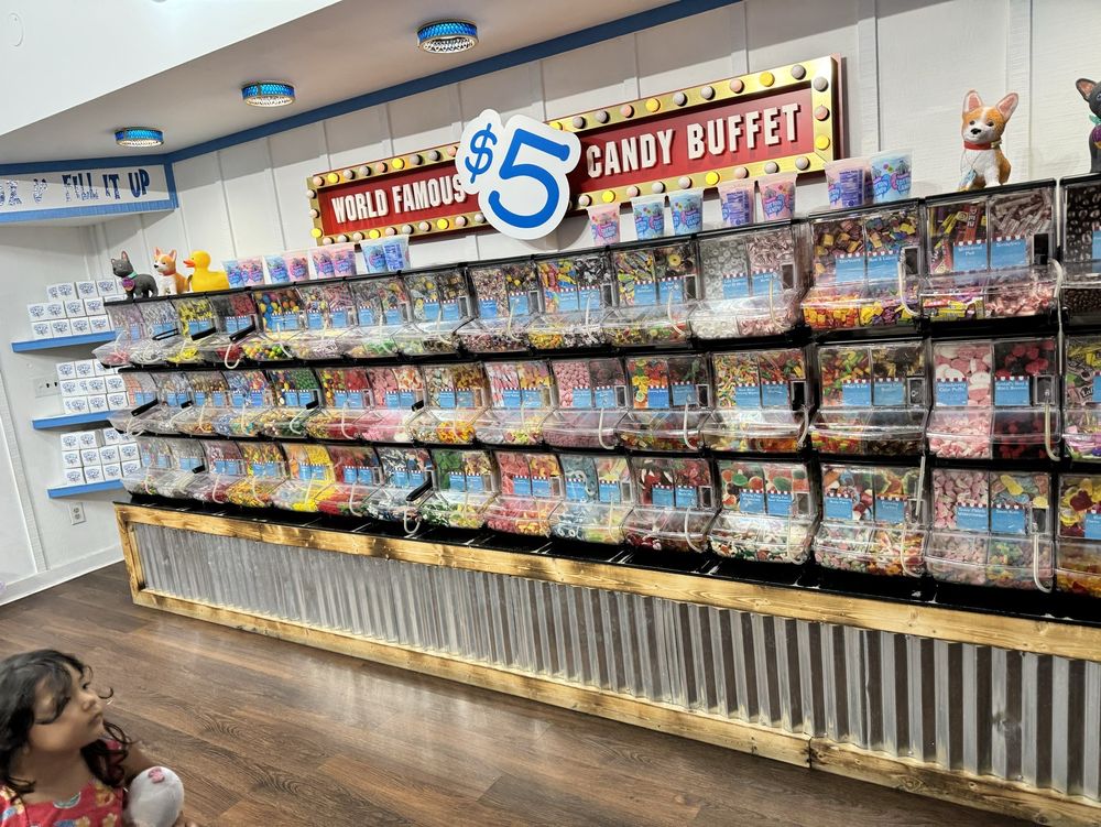 GRANDPA JOE’S CANDY SHOP Updated August 2024 89 Photos & 22 Reviews