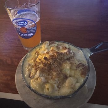 Chopper's Sports Grill - Chopper's Mac N Cheese Skillet - American Near Me - Denver, Colorado Chopper's Sports Grill - Chopper's Mac N Cheese Skillet - American Near Me - Denver, Colorado