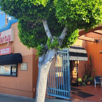La Mascota Bakery - exterior - Bakeries Near Me - Los Angeles, California