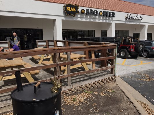 SLAB BBQ & Beer by null