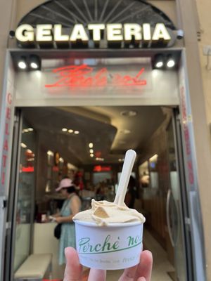 Perché no!... by null