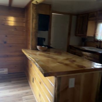 Tiny Town Cabins - Kitchen - Hotels Near Me - Estes Park, Colorado