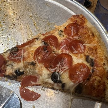 Little Pizza Paradise - The Usual! Pepperoni, sausage, fresh mushrooms and olives. We held the red onion! - Pizza Near Me - Bend, Oregon Little Pizza Paradise - The Usual! Pepperoni, sausage, fresh mushrooms and olives. We held the red onion! - Pizza Near Me - Bend, Oregon