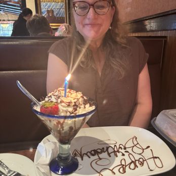 LongHorn Steakhouse - Happy Birthday - Steakhouses Near Me - Murfreesboro, Tennessee LongHorn Steakhouse - Happy Birthday - Steakhouses Near Me - Murfreesboro, Tennessee