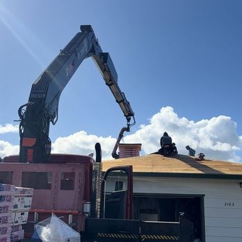Roofmasters - Hoisting product. - Roofing Near Me - Suisun, California