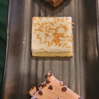 Top Top Hot Pot - Small desserts and fruit for a light sweet ending. - Hot Pot Near Me - Orlando, Florida Top Top Hot Pot - Small desserts and fruit for a light sweet ending. - Hot Pot Near Me - Orlando, Florida