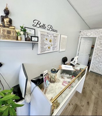 Belle Brows Threading by null