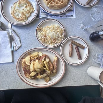 Harry O's - Fresh Apple French Toast, Hash Browns, Sausage Links, Belgian Waffles, Eggs- Over hard - American Near Me - Cedar Lake, Indiana