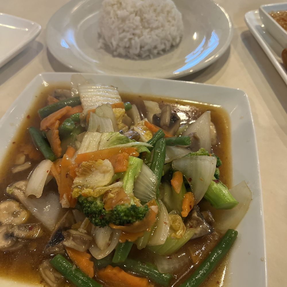 Lisu Thai Restaurant - Thai Near Me - Bixby, Oklahoma Lisu Thai Restaurant - Thai Near Me - Bixby, Oklahoma