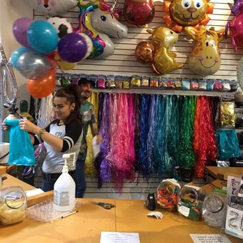 The Lippman Company - Balloon Services Near Me - Portland, Oregon