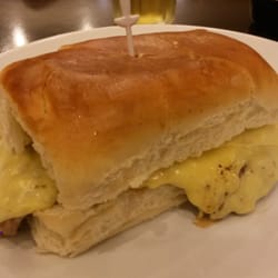 Carlitos El Rey - Sandwich de lomo con queso