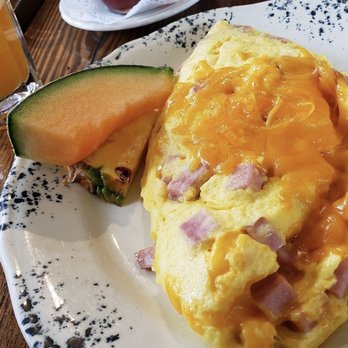 The Birch Door Cafe - Ham & Cheddar Omelette - Breakfast & Brunch Near Me - Bellingham, Washington The Birch Door Cafe - Ham & Cheddar Omelette - Breakfast & Brunch Near Me - Bellingham, Washington
