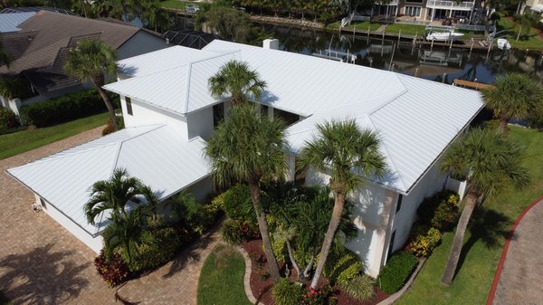 Wescon Construction Logo