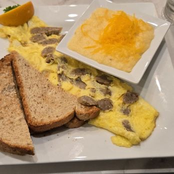Keke's Breakfast Cafe - Sausage and Cheese Omelet - Breakfast & Brunch Near Me - Roswell, Georgia Keke's Breakfast Cafe - Sausage and Cheese Omelet - Breakfast & Brunch Near Me - Roswell, Georgia