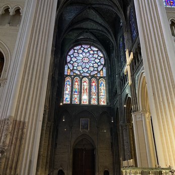 Cathédrale de Chartres - Landmarks & Historical Buildings Near Me - Chartres, 28