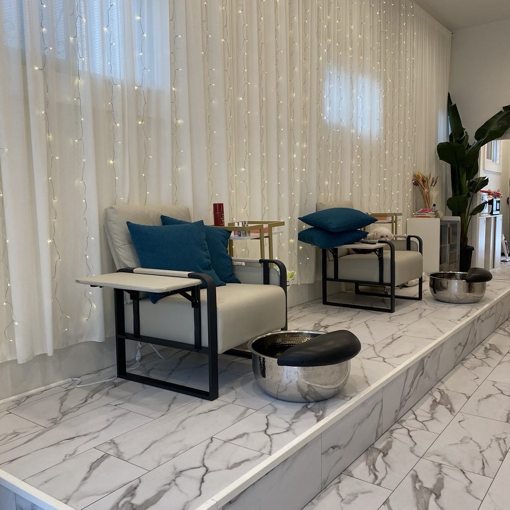 Valora Nail Bar - Nail Technicians Near Me - Los Angeles, California Valora Nail Bar - Nail Technicians Near Me - Los Angeles, California