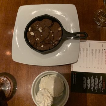 Garlic - Cookie skillet - Steakhouses Near Me - Stroudsburg, Pennsylvania Garlic - Cookie skillet - Steakhouses Near Me - Stroudsburg, Pennsylvania