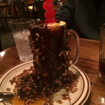Fitz's On The Lake - The "baby" okee-dokee dessert - American Near Me - Lodi, Wisconsin Fitz's On The Lake - The "baby" okee-dokee dessert - American Near Me - Lodi, Wisconsin