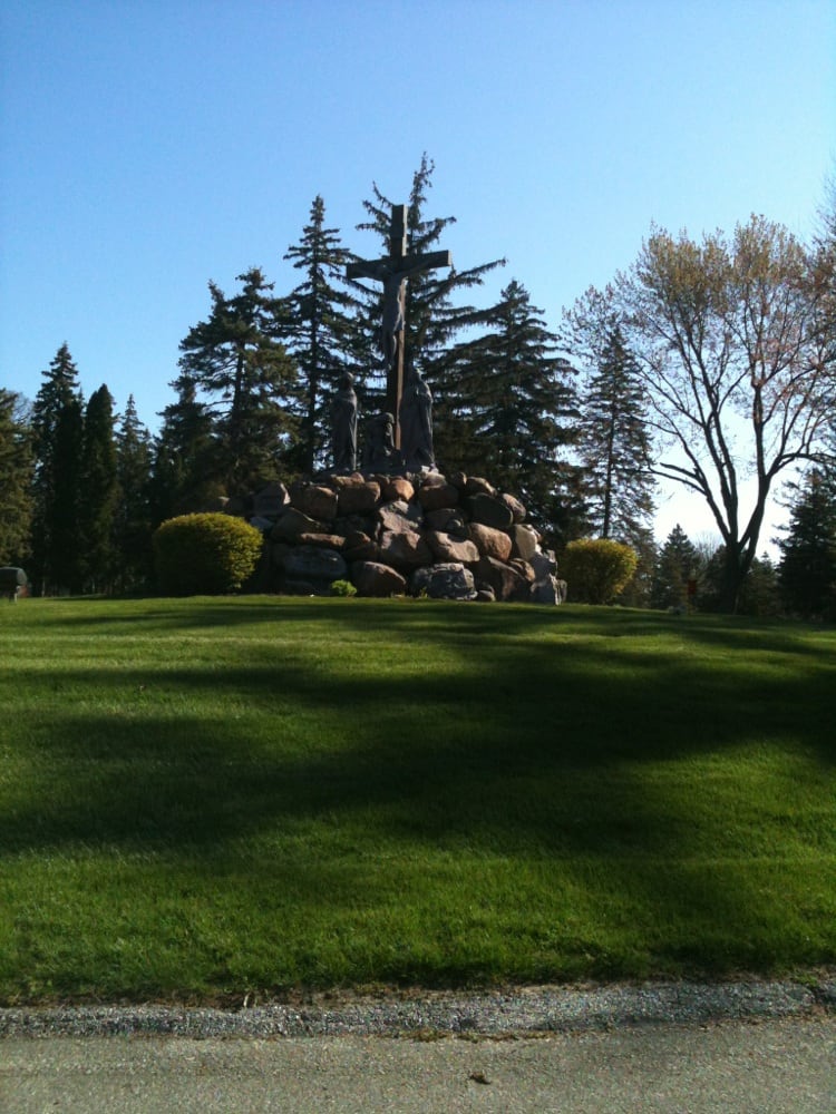 MT OLIVET CEMETERY & MAUSOLEUM Updated August 2024 3440 S Washington Rd, Saginaw, Michigan
