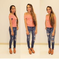 Haleigh Rose Boutique - Ribbed off shoulder Top. $24