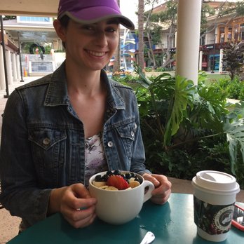 Island Press Coffee - Started the day off with an Acai bowl, with lots of honey drizzled on top.  So delicious! - Coffee & Tea Near Me - Lahaina, Hawaii