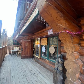 Mt Lemmon Cookie Cabin - Outside - Pizza Near Me - Mount Lemmon, Arizona Mt Lemmon Cookie Cabin - Outside - Pizza Near Me - Mount Lemmon, Arizona