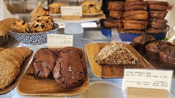 Shakespeare and Company Café by null