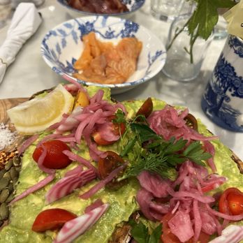 maman - smashed avocado tartine - Coffee & Tea Near Me - Washington, DC, District of Columbia