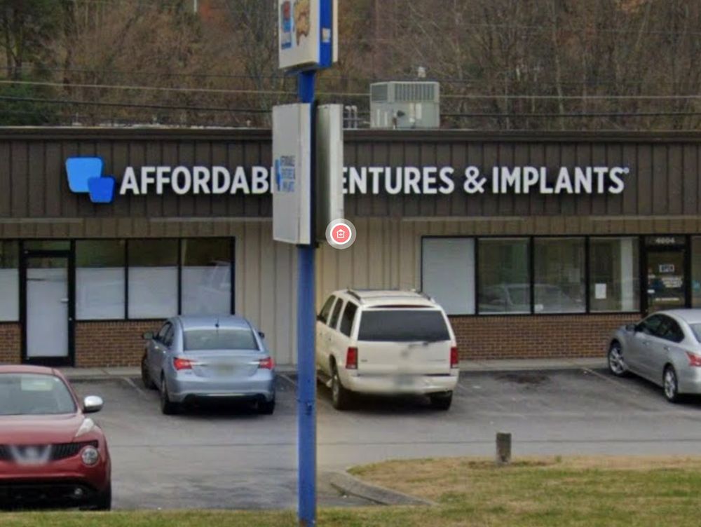 DAILY DENTURE & DENTAL SERVICE Updated September 2024 4608 Greenway