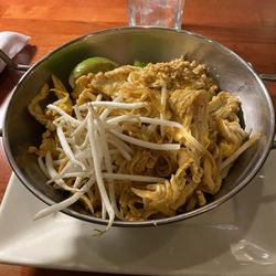 Pad Thai Restaurant - Pad Thai