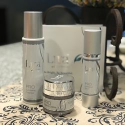 Jane's Skin and Nail Boutique - Lira Clinical skin care: results oriented skin care for all types of skin.