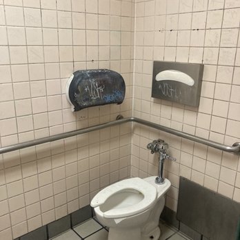 McDonald's - Toilet - Burgers Near Me - Buena Park, California McDonald's - Toilet - Burgers Near Me - Buena Park, California