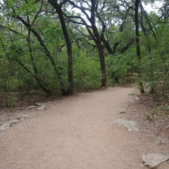 Barton Creek Greenbelt - Nice trails - Parks Near Me - Austin, Texas